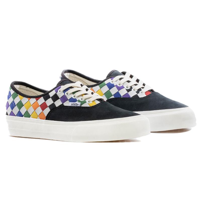 Vans Authentic Vlt Lx Pride Vans VN0A4CS45A8