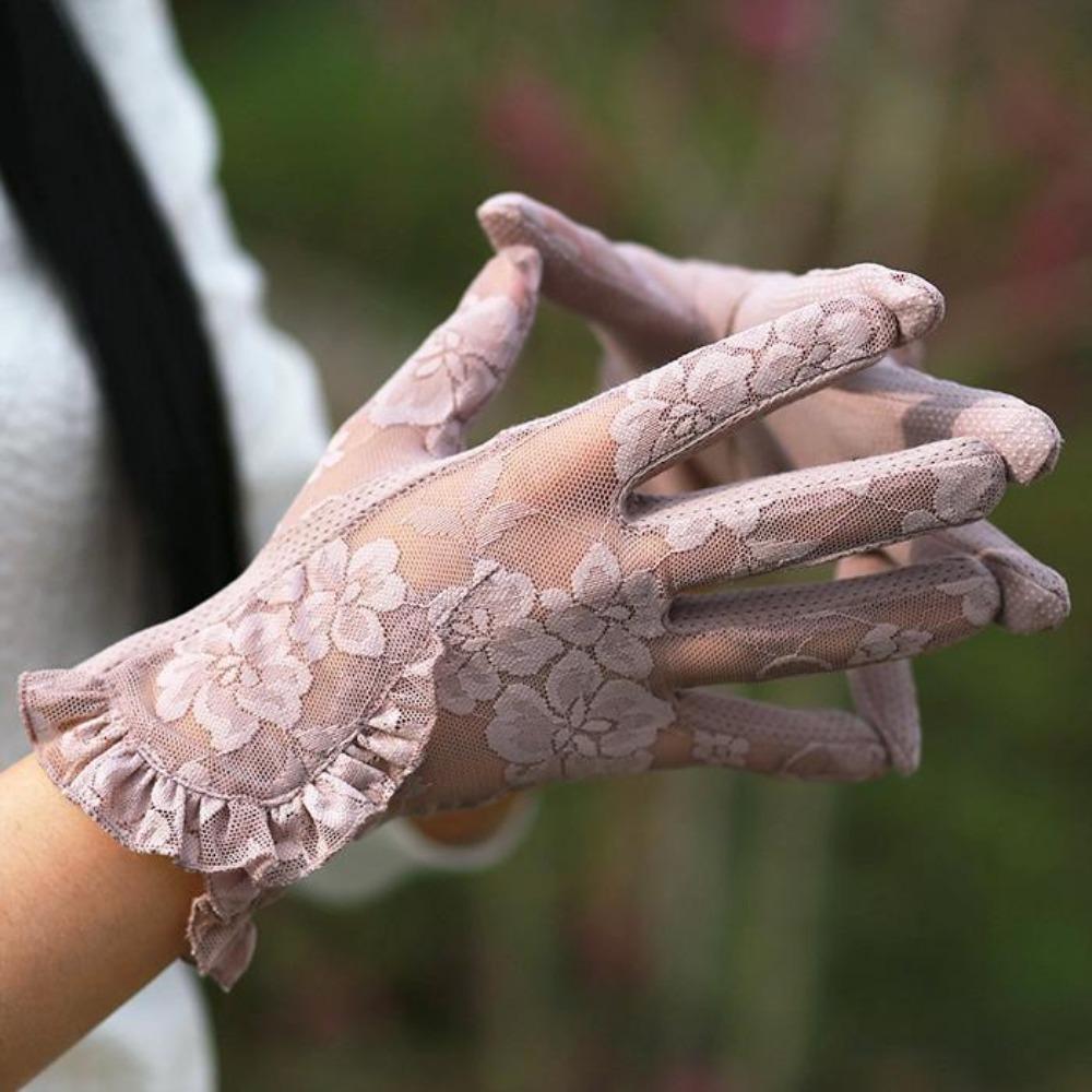 Elegant Hollow Touch Screen Gloves Breathable Anti-skid Sunscreen Gloves Lace Mesh Short Thin Gloves Driving UV Gloves