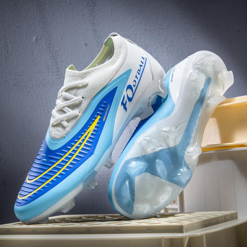 New Men Football Boots Ankle Professional Non-Slip TF/FG Soccer Shoes Boys Sneakers Match Comfortable Sports Shoes Unisex