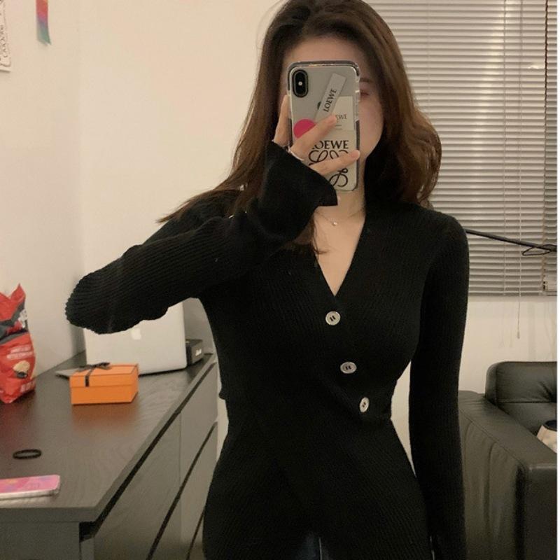 Printemps et automne pull femme bas pull décontracté Unique intérieur croix col en v fosse rayure bas tricot pull