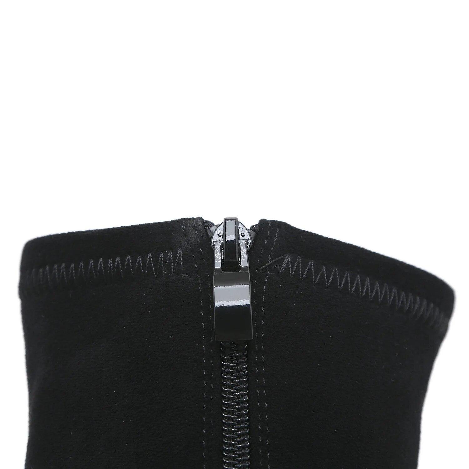 Осенне-зимние новые модные женские ботинки на толстой подошве и толстом каблуке — фото 12