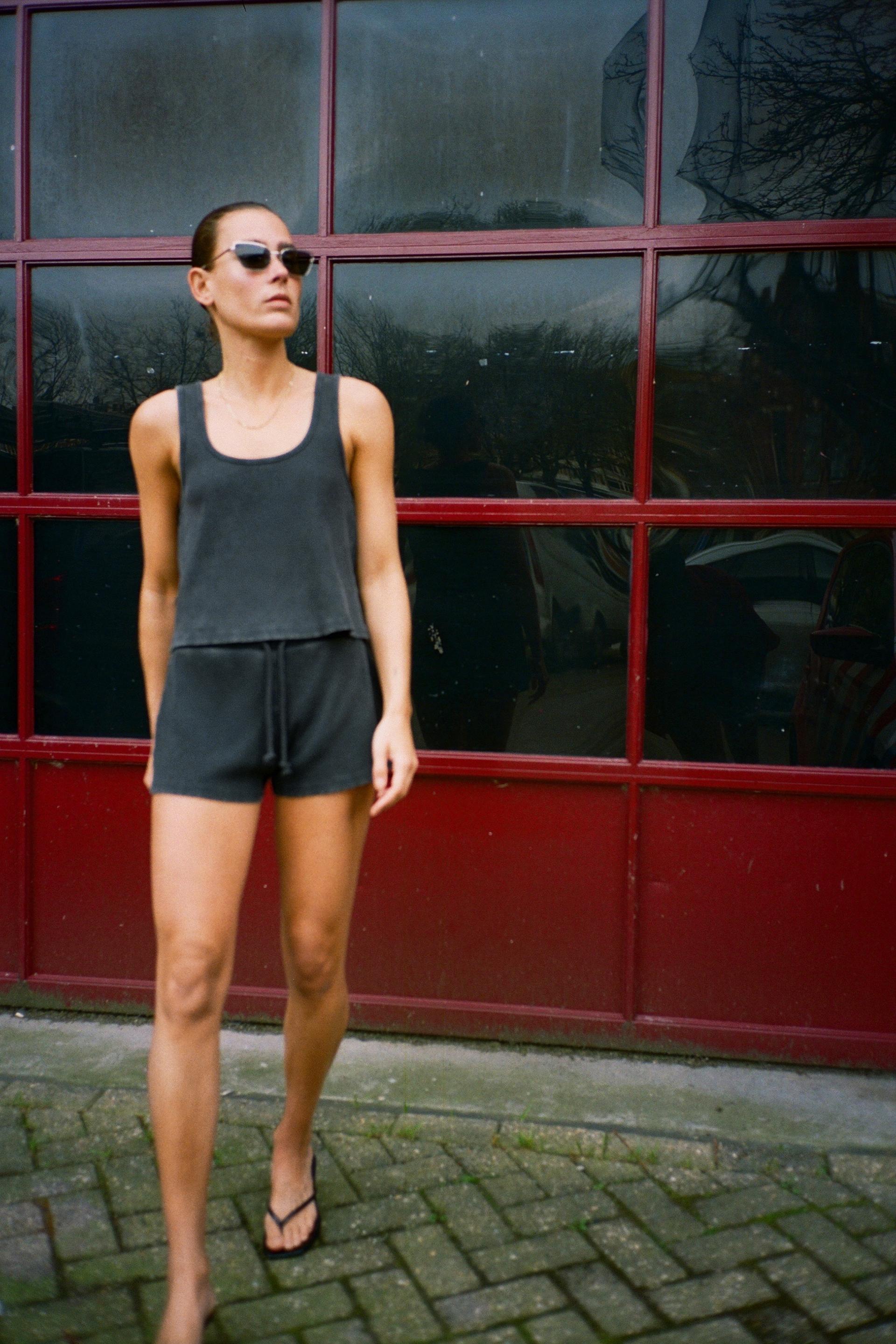 

ФУТБОЛКА TIE DYE СО СЛОГАНОМ