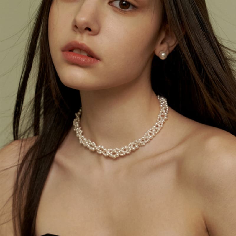 KINDABABY Romantic Twisted Swa Pearl Necklace