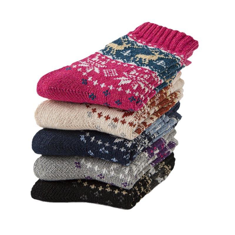 5/10 Pairs Comfortable Casual and Versatile Women's Mid Calf Autumn Winter Thickened Wool Socks with Deer Pattern