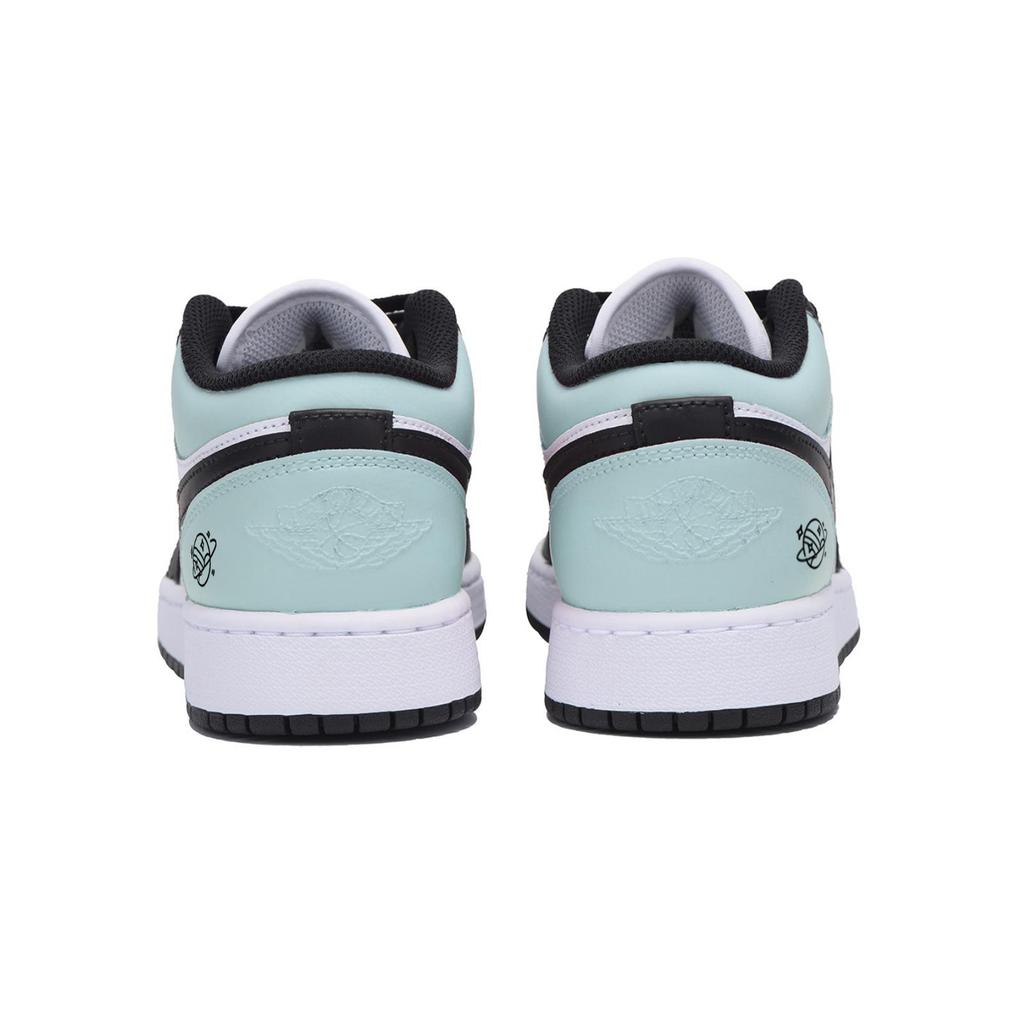 Jordan Air Jordan 1 Urban Chic Style Low top Vintage Basketball Shoes Men's White 553558-131(Team85-)