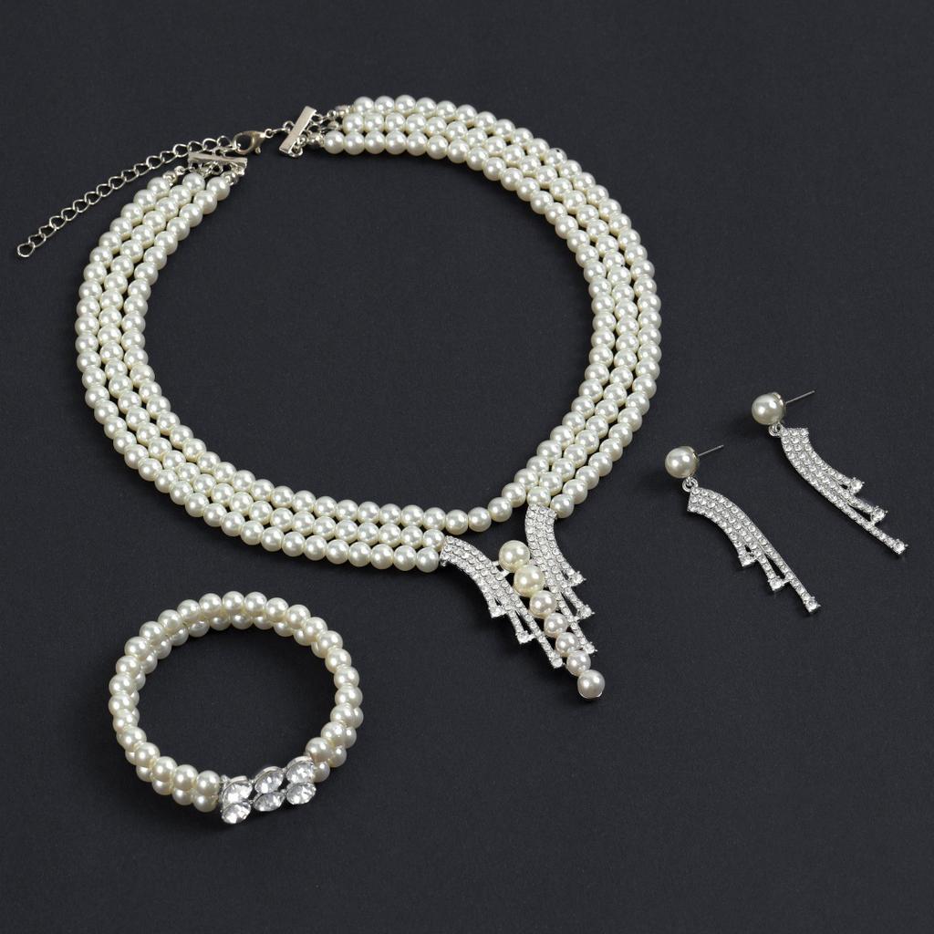 Three-layer pearl bracelet necklace, earrings, multi-layer imitation pearl necklace, dress accessories, women's high-end jewelry set