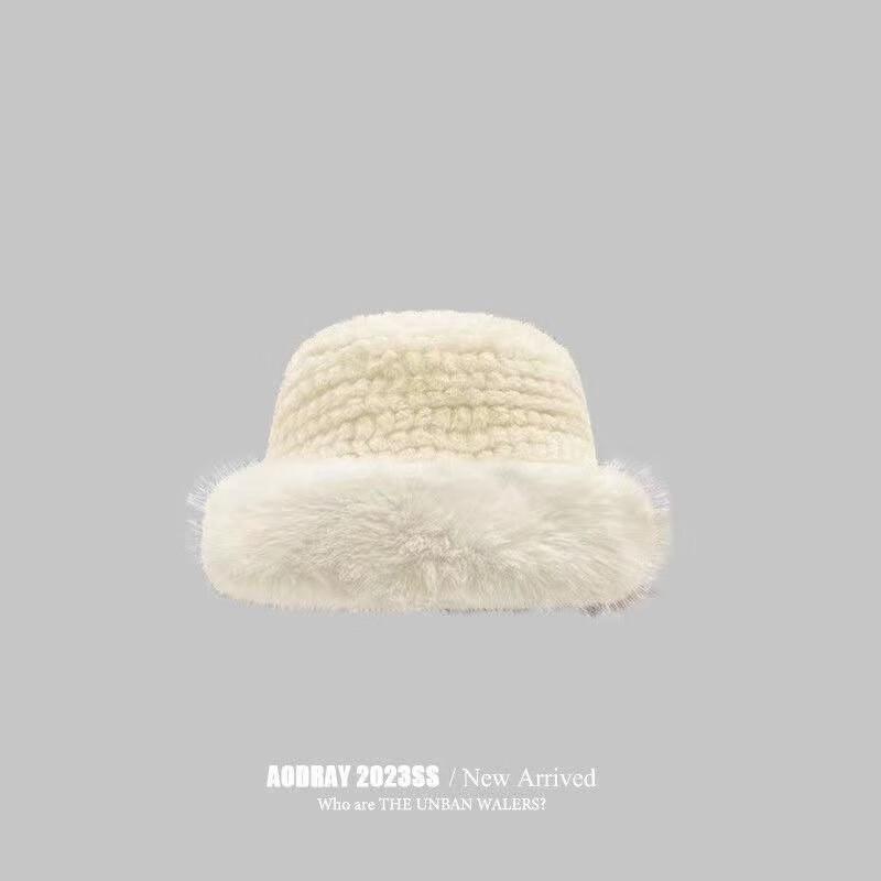 

Cozy Plush Winter Bucket Hat