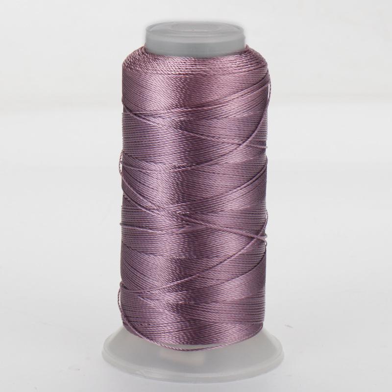 Czerwony pleciony sznurek 0,8 mm 18-żyłowy do nawlekania koralików, węzłów chińskich, frędzli, owijania drutem i bransoletek DIY.