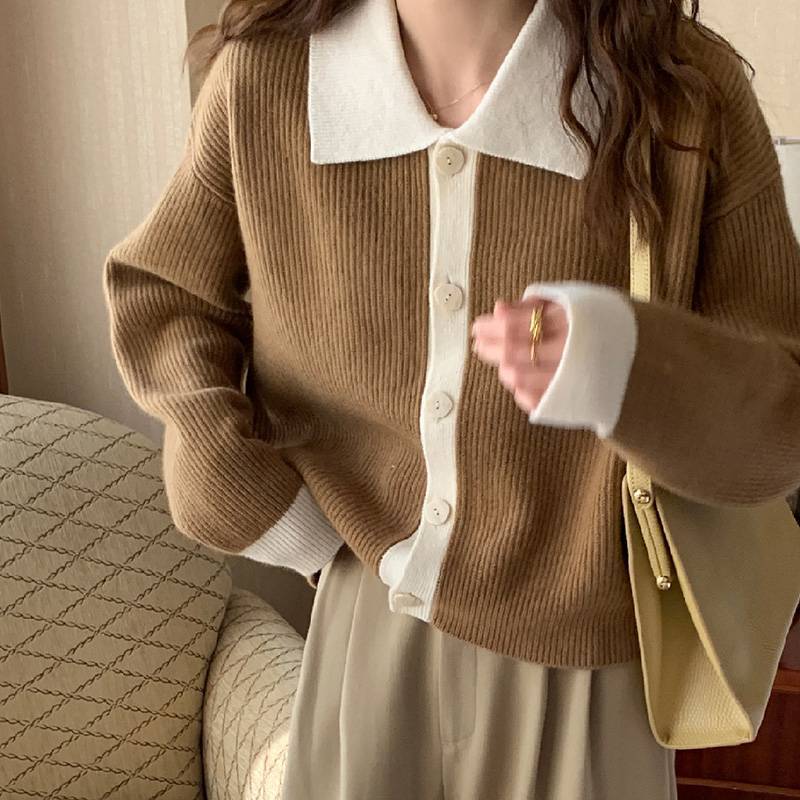 Autumn and winter retro lapel color contrasting thickened knitted cardigan women's short long-sleeved lazy loose polo neck sweater jacket
