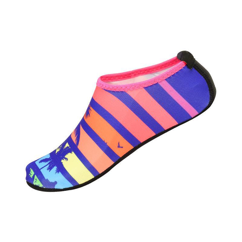 Diving and Water Shoes: Non-Slip Beach, Yoga, Swimming, Snorkeling, River Tracing Socks with Soft Soles