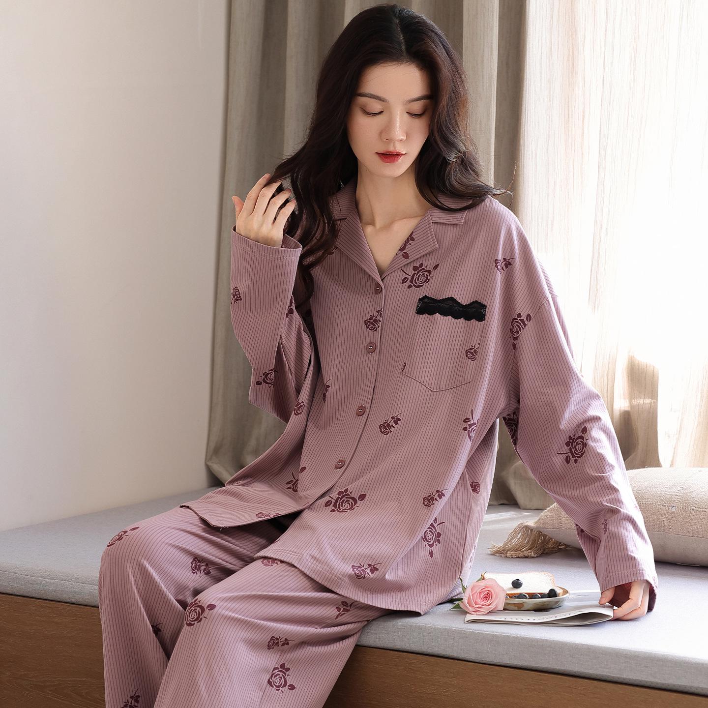 

Женский пижамный комплект из чистого хлопка с длинным рукавом - Простой принт для осени и весны M (height 150-155cm, weight 80-100kg)