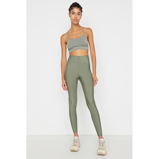 Sportovní punčochové kalhoty po celé délce stehů