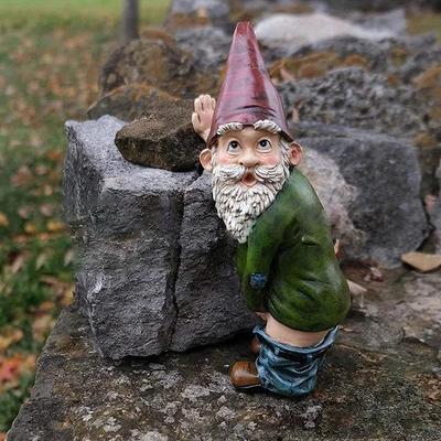Kreative urinierende Gnome-Statue, Kunstharz, Kunsthandwerk, weißer bärtiger alter Mann, Zwerg-Skulptur, Weihnachtsgarten-Innenhof-Dekoration
