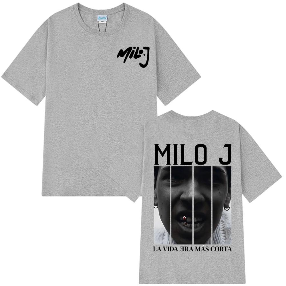 

Rapper Milo J La Vida Era Mas Corta Tour Tshirts Men Women Vintage Tshirt Shortsleeved Loose Casual Oversized Tshirts Tops 4XL