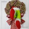 Mischievous Thief Christmas Wreath Decoration - Door & Wall Hanging Ornament for Festive Atmosphere.