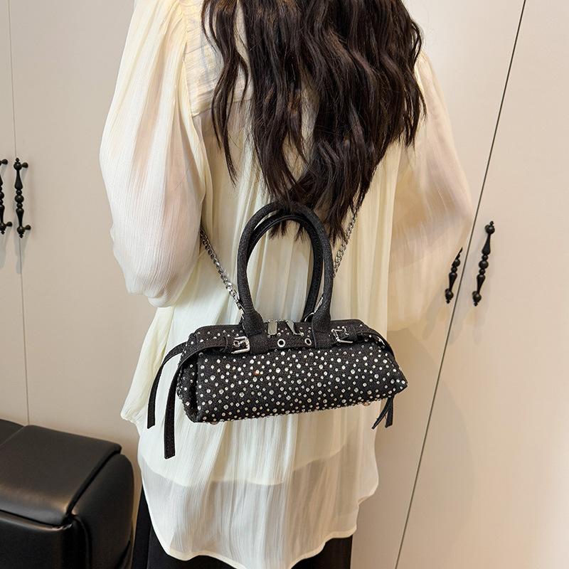 Ins Internet Celebrity Same Denim Bag 2025 New Korean Version Fashion Rivet Personalized Portable Messenger Pillow Bag