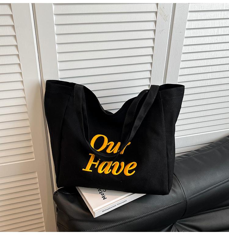 

Canvas bag women s large capacity new summer simple and versatile shoulder shopping bag college student tote bag чёрный