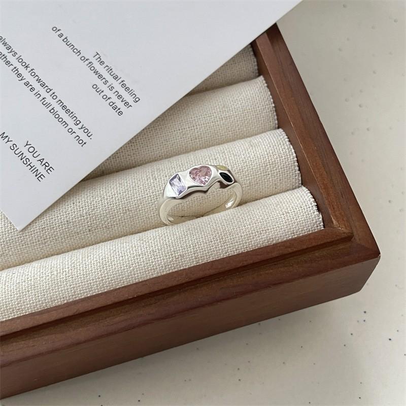 Copper Shaped Heart Adjustable Ring For Women With Vibrant Colorful Zircon Stones Design