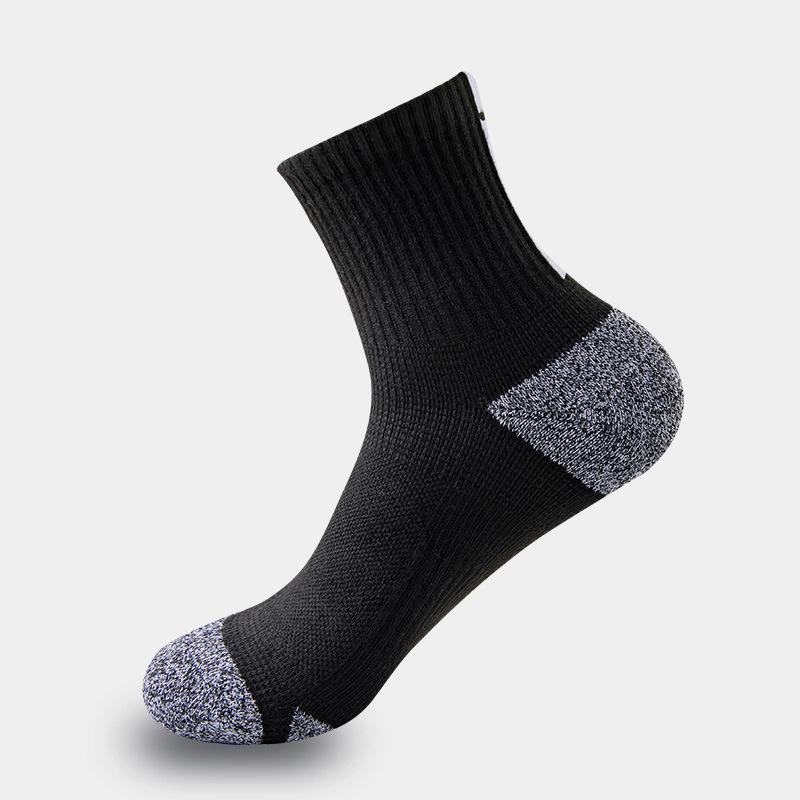 Men's All-season Mid-leg Socks with Thickened Towel Soles, Sweat-absorbing and Breathable Sports Socks, Trendy Color-blocking Grey Casual Socks