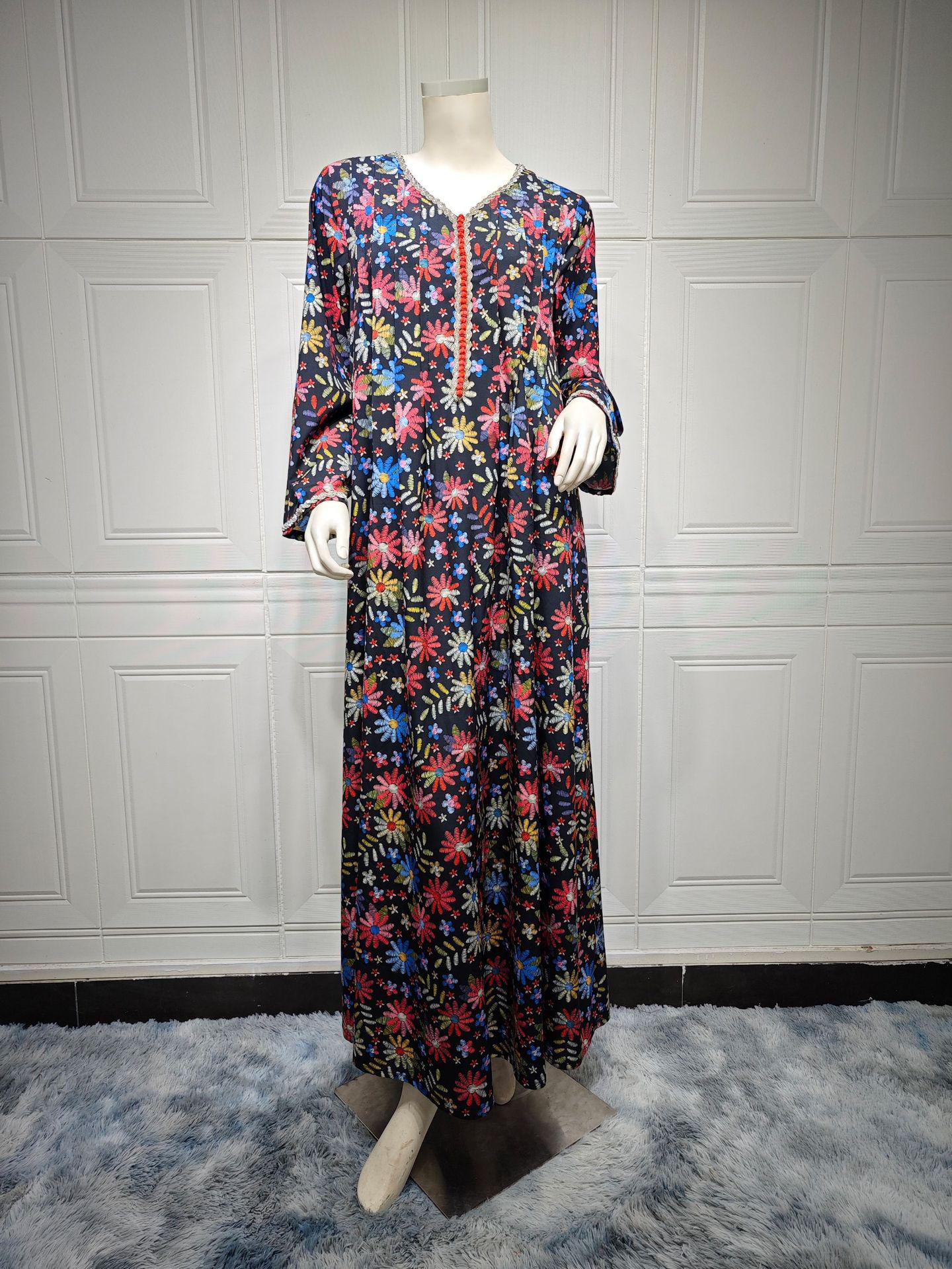 

AB341 V-Neck Rhinestone Plus Size Long Dress – Fashion Print Southeast Asian Robe Small