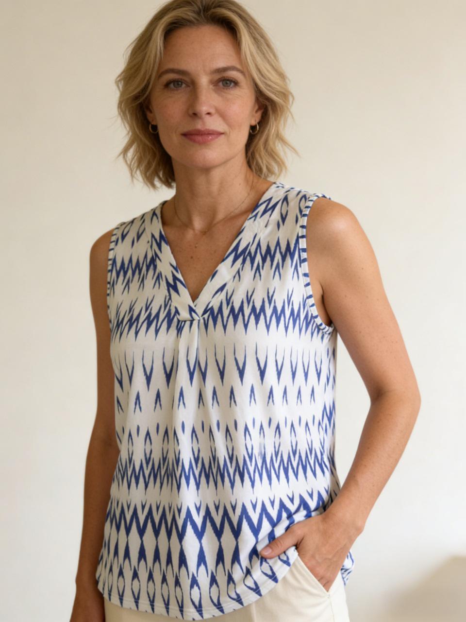 Floral Geometric Print Sleeveless V-Neck Women s Casual Top Extra Large