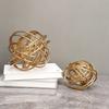 Kreatives Metallhandwerk Goldfaden Geometrische Hohlkugeln Goldene Wickelkugel Metall Dekorative Figuren Raumdekoration Ac