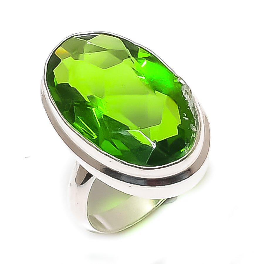Peridot Gemstone Handmade 925 Sterling Silver Jewelry Ring Size 7 r5g59