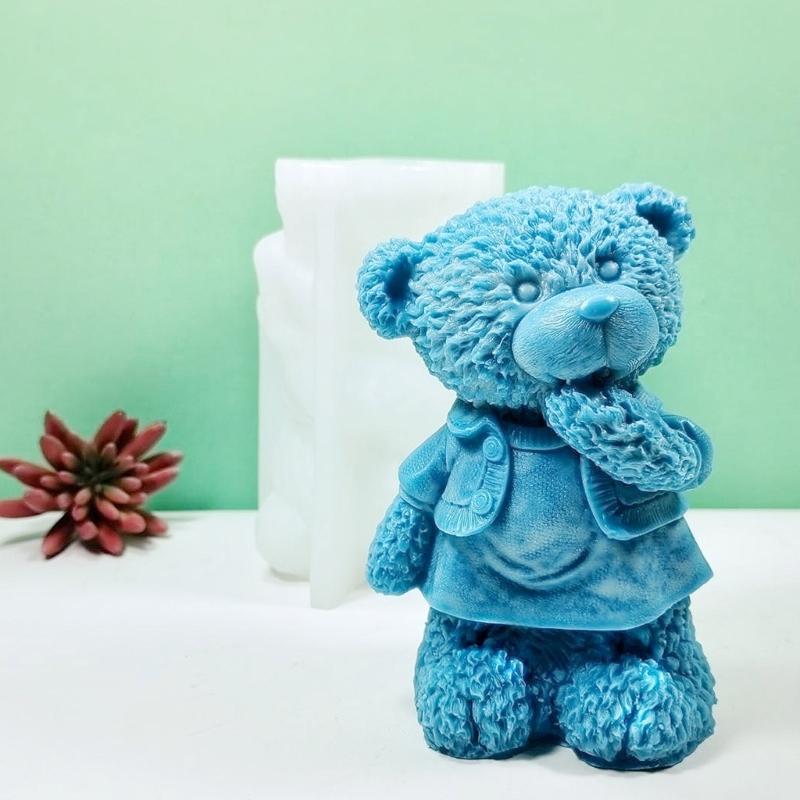 Bear Ornaments Dripping Glue Mold Diy Gypsum Ornaments Aromatherapy Candle 3d Stereo Standing Bear Candle Silicone Mold