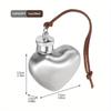 1PC Outdoor Hip Flask Portable Wine Pot Small Hip Flask Heart Shaped Flask Stainless Steel Wine Flask Water Bottle