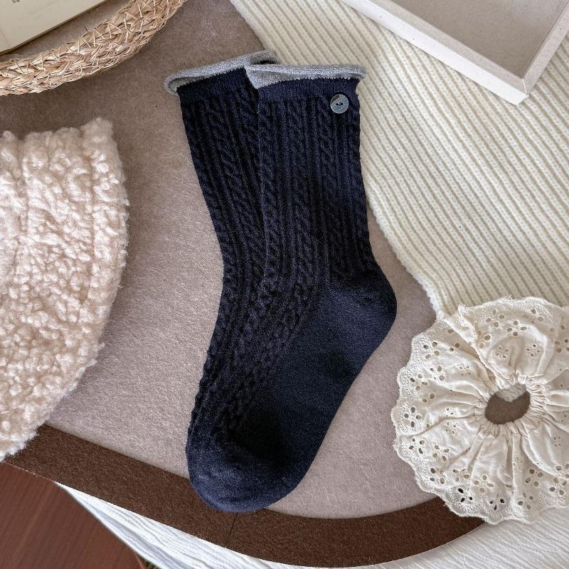 Ladies Autumn Winter Thickened Warm New Style All Kinds of Clash Color Crimped Twist In The Tube Stack Socks