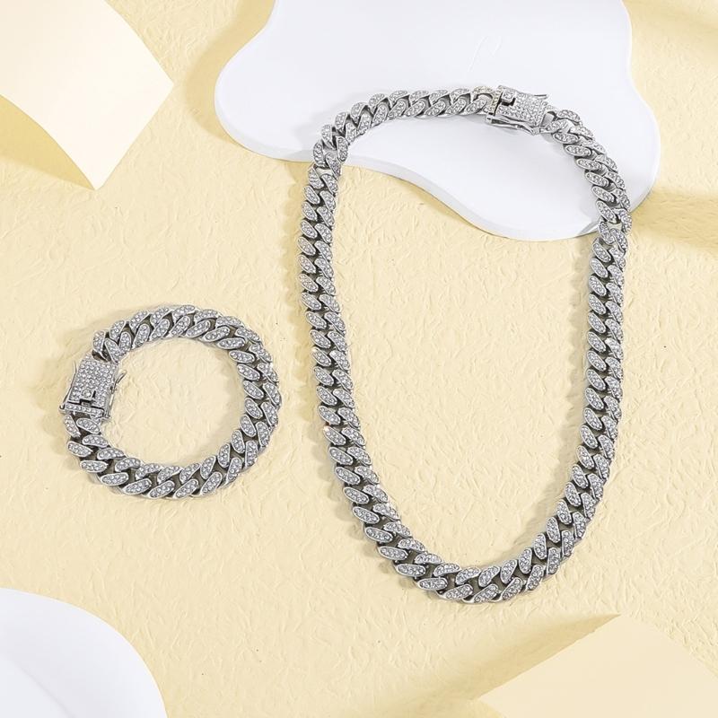 Elegant Necklace Sparkling Full Rhinestones Bracelet Alloy Texture Suitable for Evening Parties and Everyday Charm