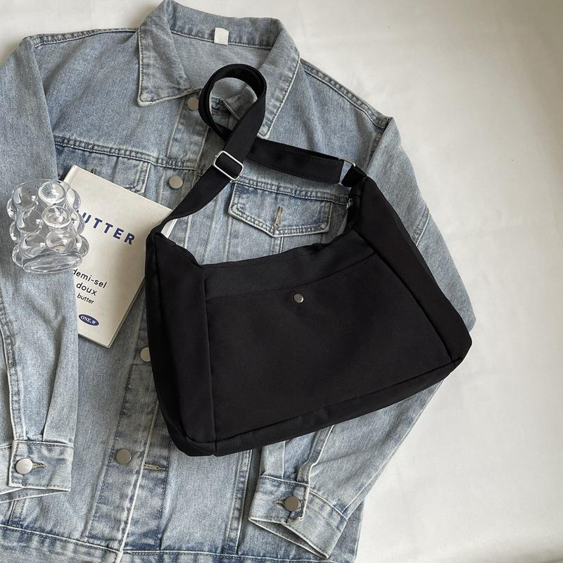 Large-capacity Bag Women's 2025 New Trend Early Autumn Niche Beautiful Shoulder Messenger Bag Casual Ins Tote Bag