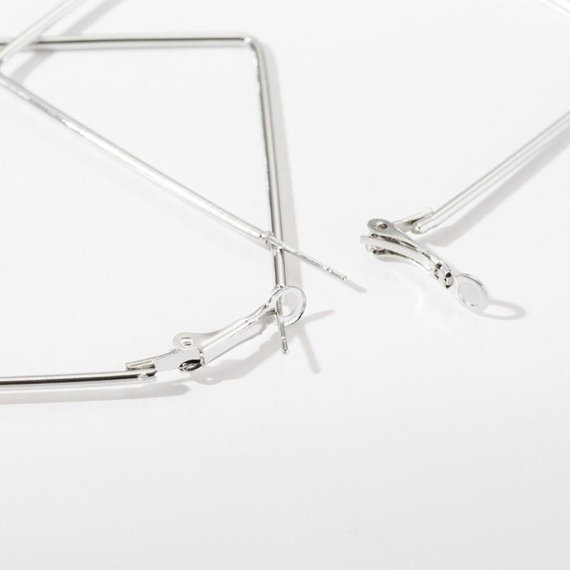 Design Geometric Chic Alloy Earrings Fashionable And Modern Statement Jewelry