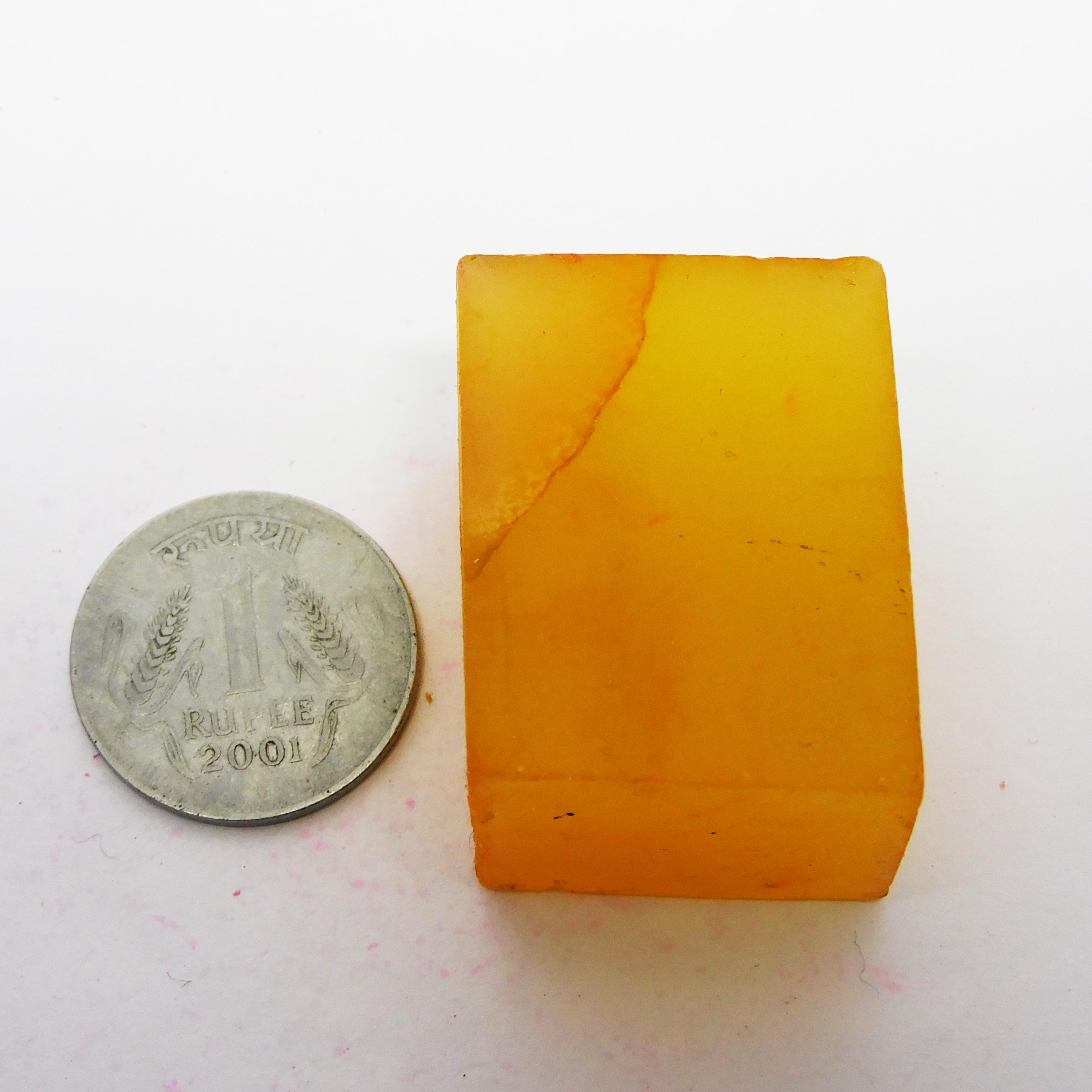 

357.05 Carat Natural Yellow Rough Sapphire CERTIFIED Loose Gemstones Uncut p-2917-h 34.4 mm approx жовтий