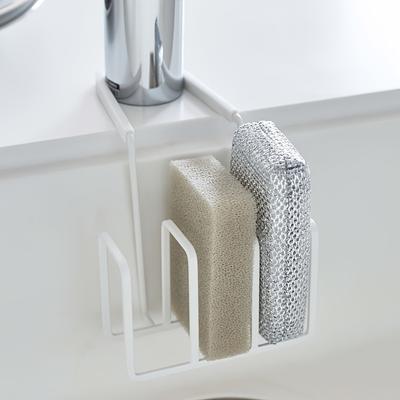 1 szt. Elegancki Biały Organizer na Baterię Kuchenną ze Stali Węglowej, Odporny na Rdzę, Antypoślizgowy, Montowany na Ścianie Stojak do Przechowywania Gąbek i Ścierek z Odpływem