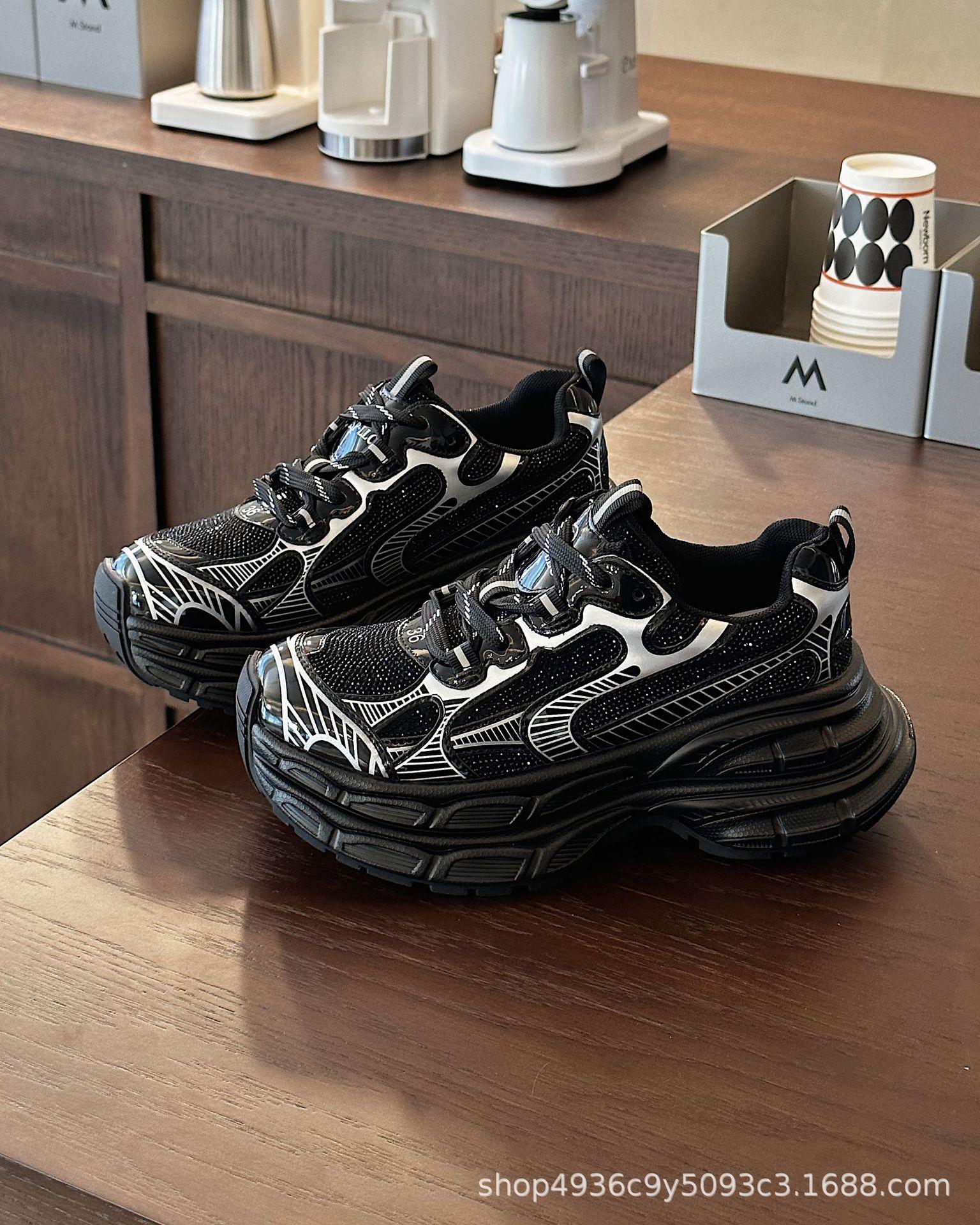 

2025 fashion rhinestone heightened lightweight soft-soled dad shoes women s autumn comfortable small thick-soled casual sports shoes 38