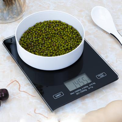 Świetna waga kuchenna 10 kg/1 g. Podkładka antypoślizgowa. Odporna na zarysowania. Praktyczna cyfrowa waga kuchenna