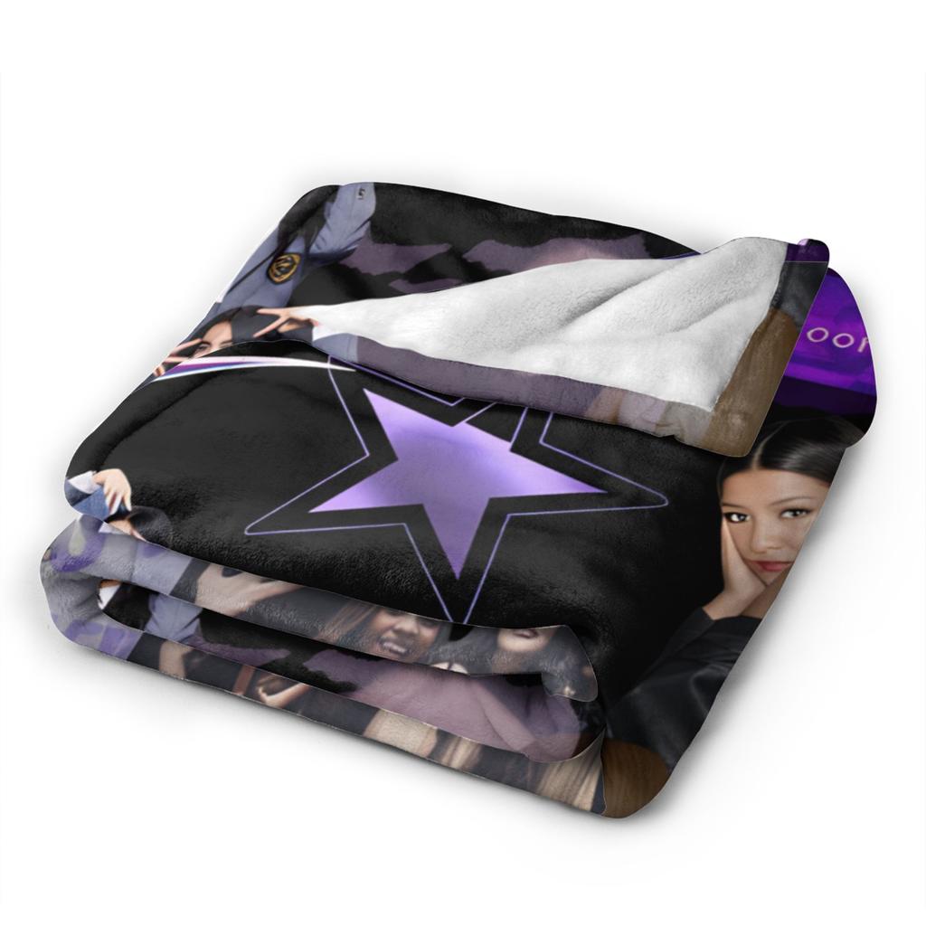 Super Soft Blanket Girls Boys Airplane Travel Katseye Kpop Music  Throw Blanket  Flannel Bedspread Bed Novelty Sofa Bed Cover