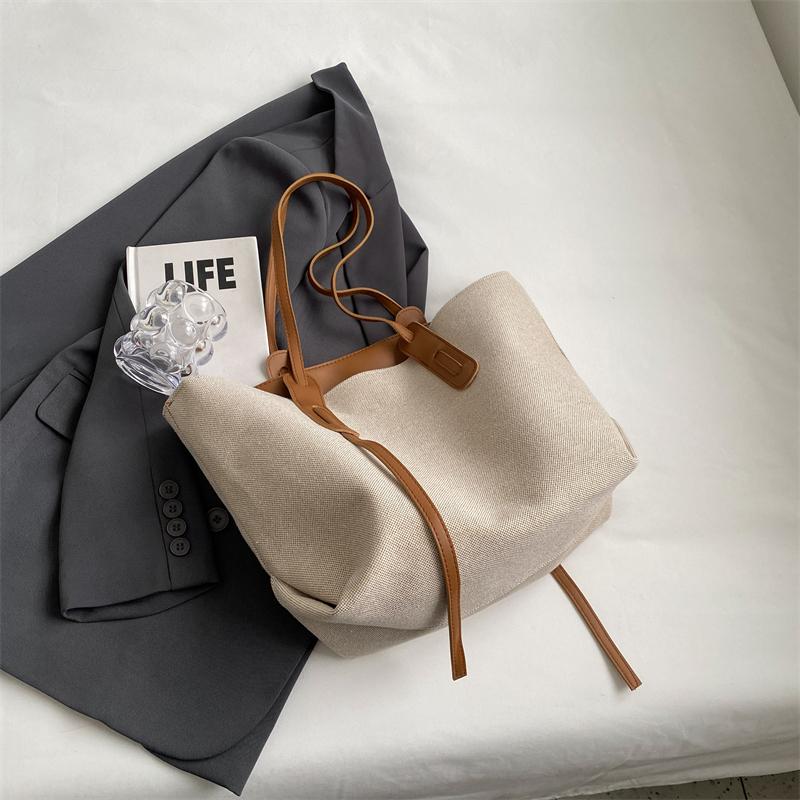 

Повседневная большая сумка Новая модная сумка через плечо Женская сумка-тоут большой вместимости для поездок