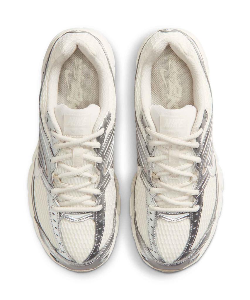 Nike Air Max Moto 2K W - Pale Ivory:Metallic Silver:Light Orewood Brown:Sail / Hq2056-108