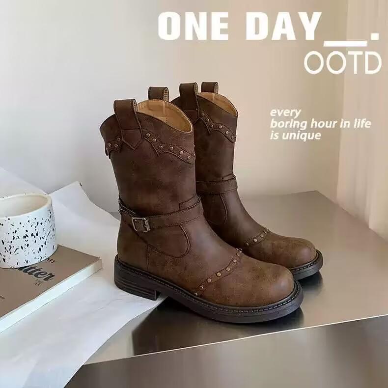 Retro belt buckle flat bottom rivet western boots knight boots short boots women's 2025 summer new British Martin boots single boots