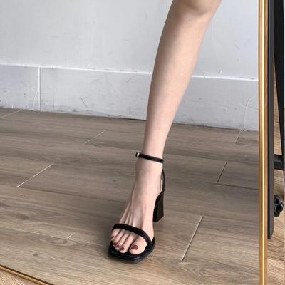 French Sandals Women's Autumn Word with Square Head Open Toe Thick Heel High Heels Temperament Socialite Year New