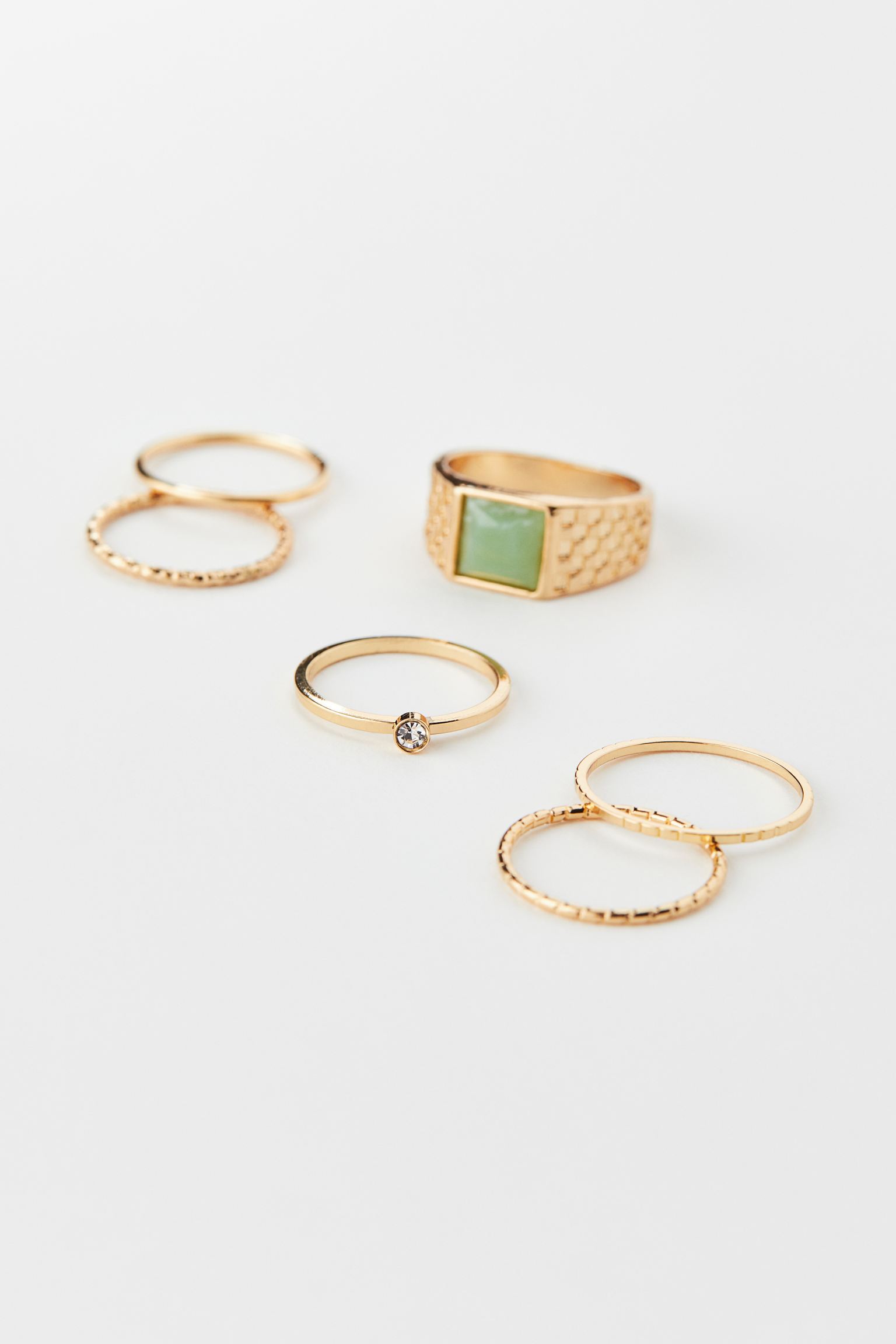 

6 колец в упаковке