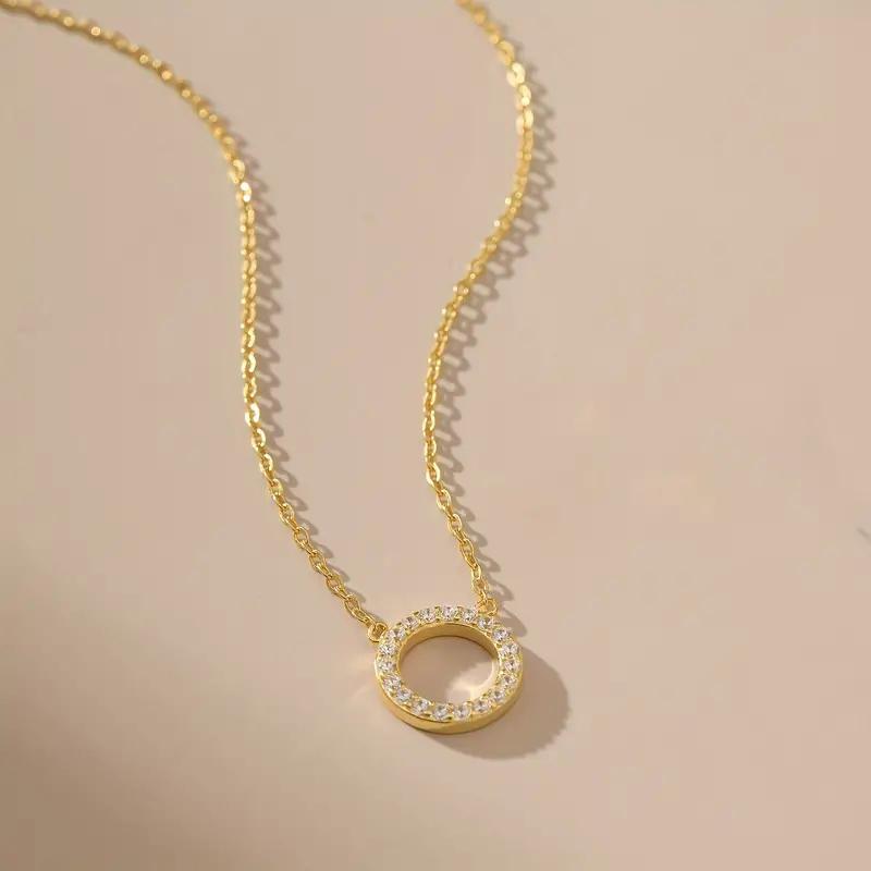 Huitan Round Circle Pendant Necklace for Women Fashion Contracted Choker Necklace Exquisite Neck Accessory Sparkling CZ Jewelry