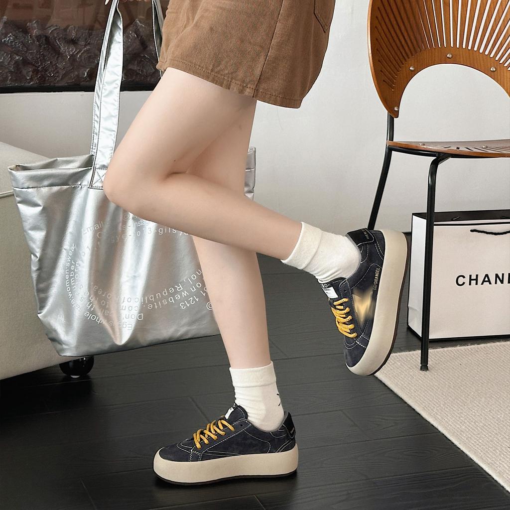 Retro and old stars, small dirty shoes, platform soles, casual and light, not tired feet, sports board shoes, genuine leather color matching, Germa