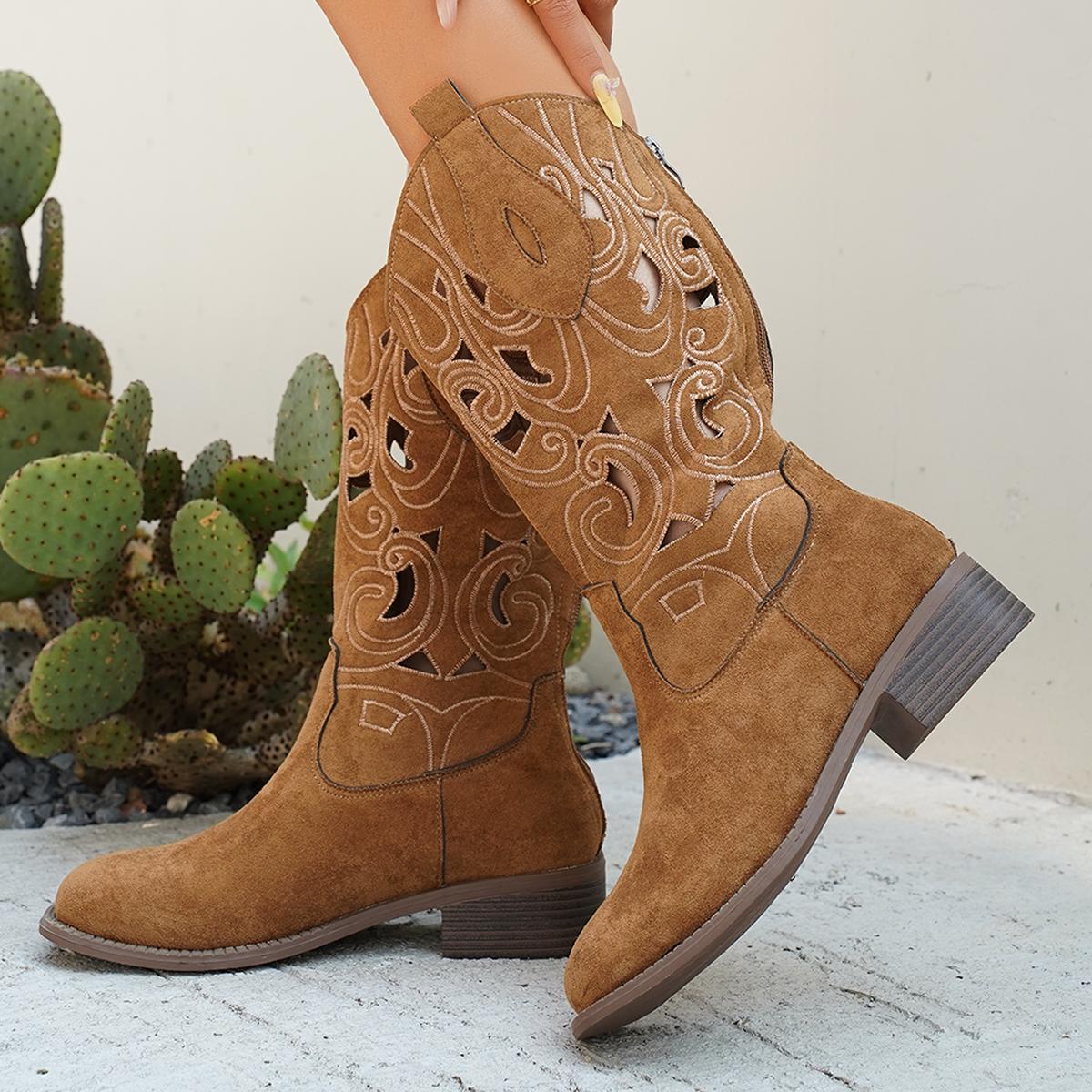 Fashion Classic Suede Western Cowboy Boots Women 2025 Autumn Vintage Hollow Out Medium Heel Riding Boots Ethnic Style Designer Shoes 36 4469₽