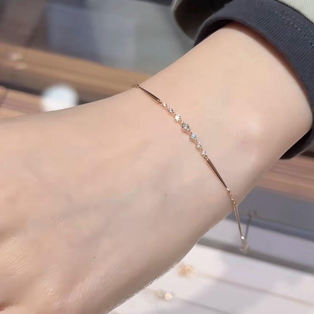 Exquisite Shining Diamond Starfall Bracelet: Luxurious, Versatile, and Elegant Hand Jewelry