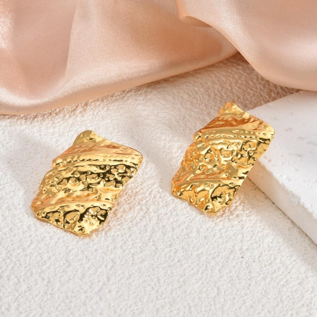 1 Pair Stylish 18K Gold Plated 304 Stainless Steel Ear Post Stud Earrings Heart Flower Butterfly Starfish For Women Gift
