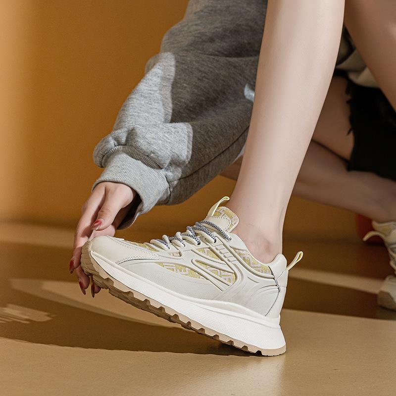 College style dad shoes women's 2025 autumn new Korean version round head lace-up comfortable and versatile sports and leisure shoes