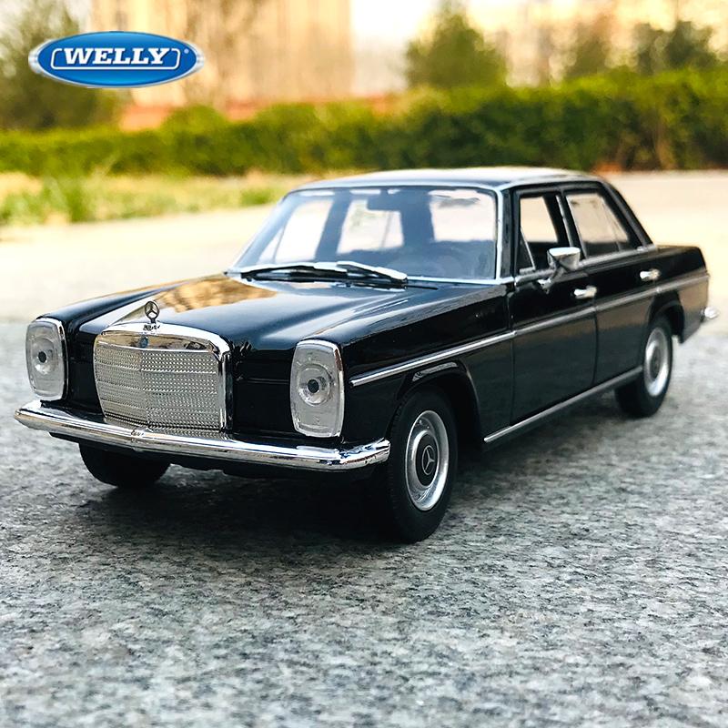 Welly Modèle de Voiture Classique en Alliage Mercedes-Benz 220 à l'Échelle 1/24 Simulation Moulage sous Pression Jouet en Métal Collection de Modèles de Voitures Anciennes Rétro Cadeau